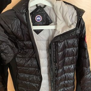 Canada goose light puffer
